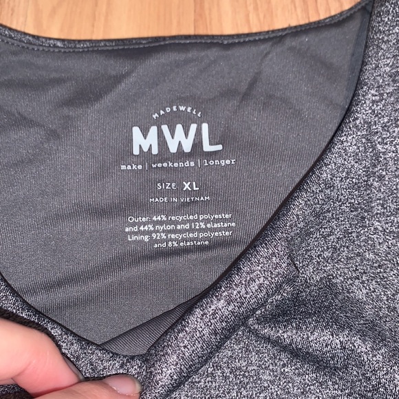 NWOT Madewell Gray Sport Top Size XL - Picture 2 of 6